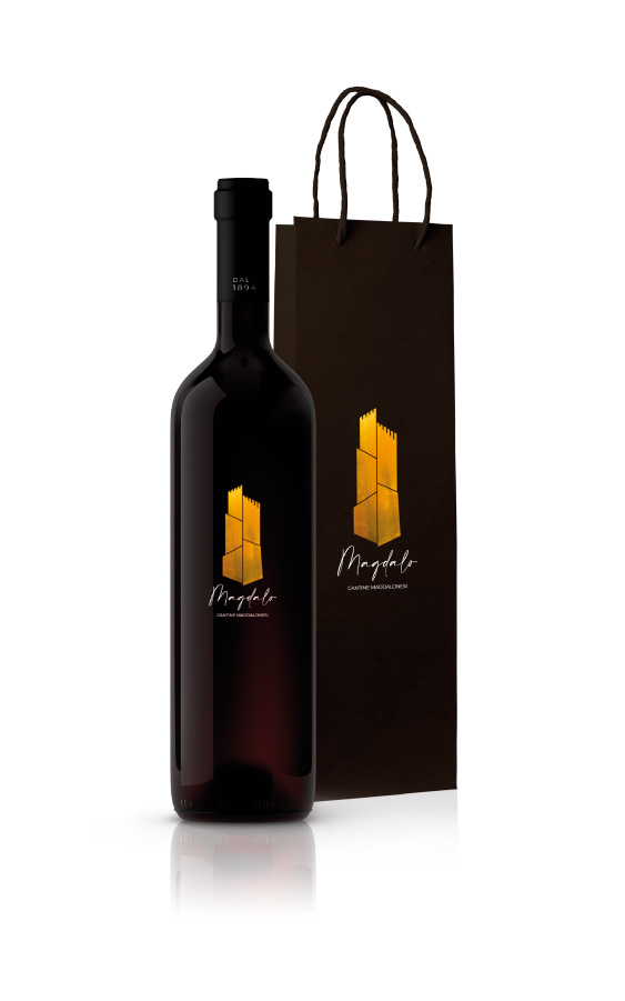 bottiglia di vino aglianico